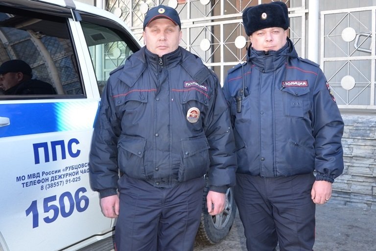 Сотрудники патрульно-постовой службы г. Рубцовска оперативно задержали неоднократно судимого мужчину